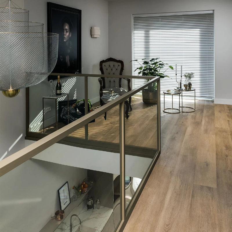 Ambitieus Riante Plank Zoethout | Douwes Dekker | Click PVC Rigid per m2