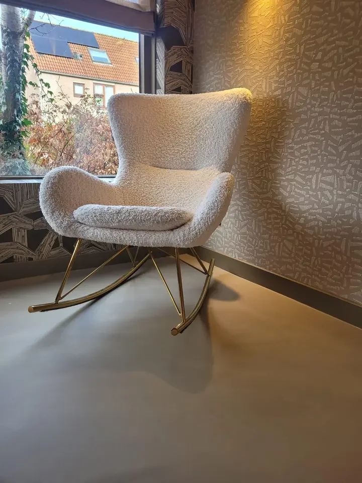 Sfeerimpressie Plinten met montage